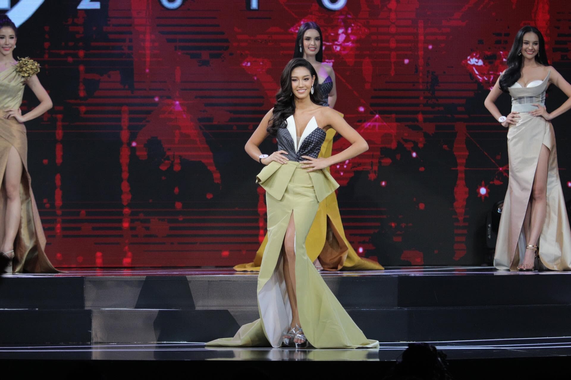 Nicolene Pichapa Limsnukan Miss Thailand World 2018 Winner