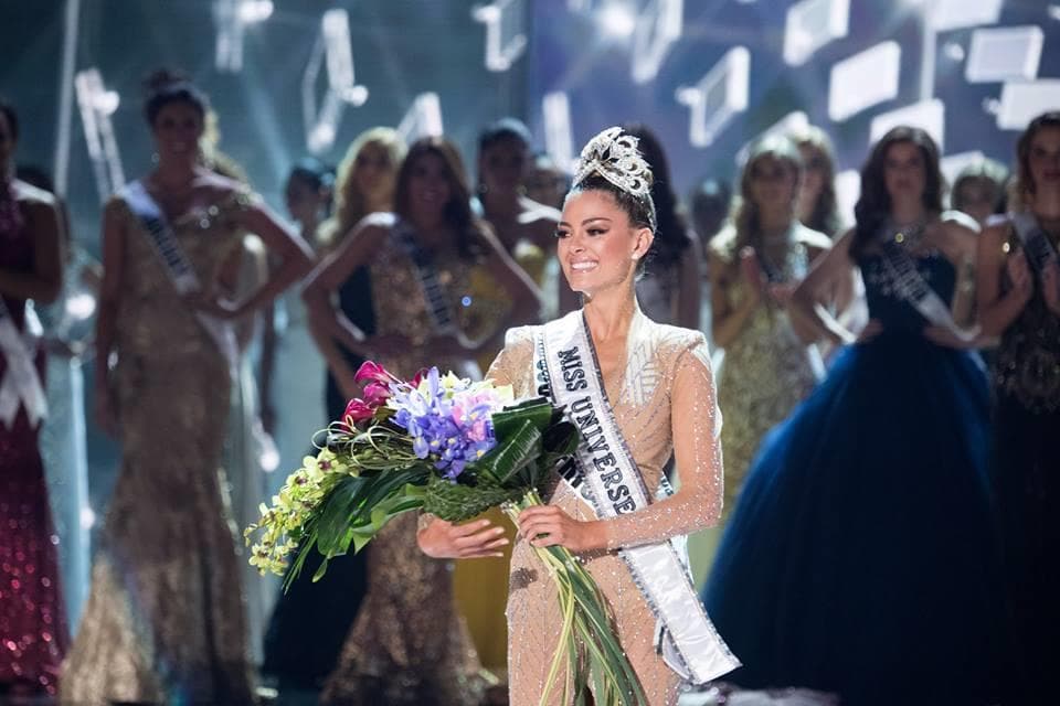 Demi-Leigh Nel-Peters winner Miss Universe 2017