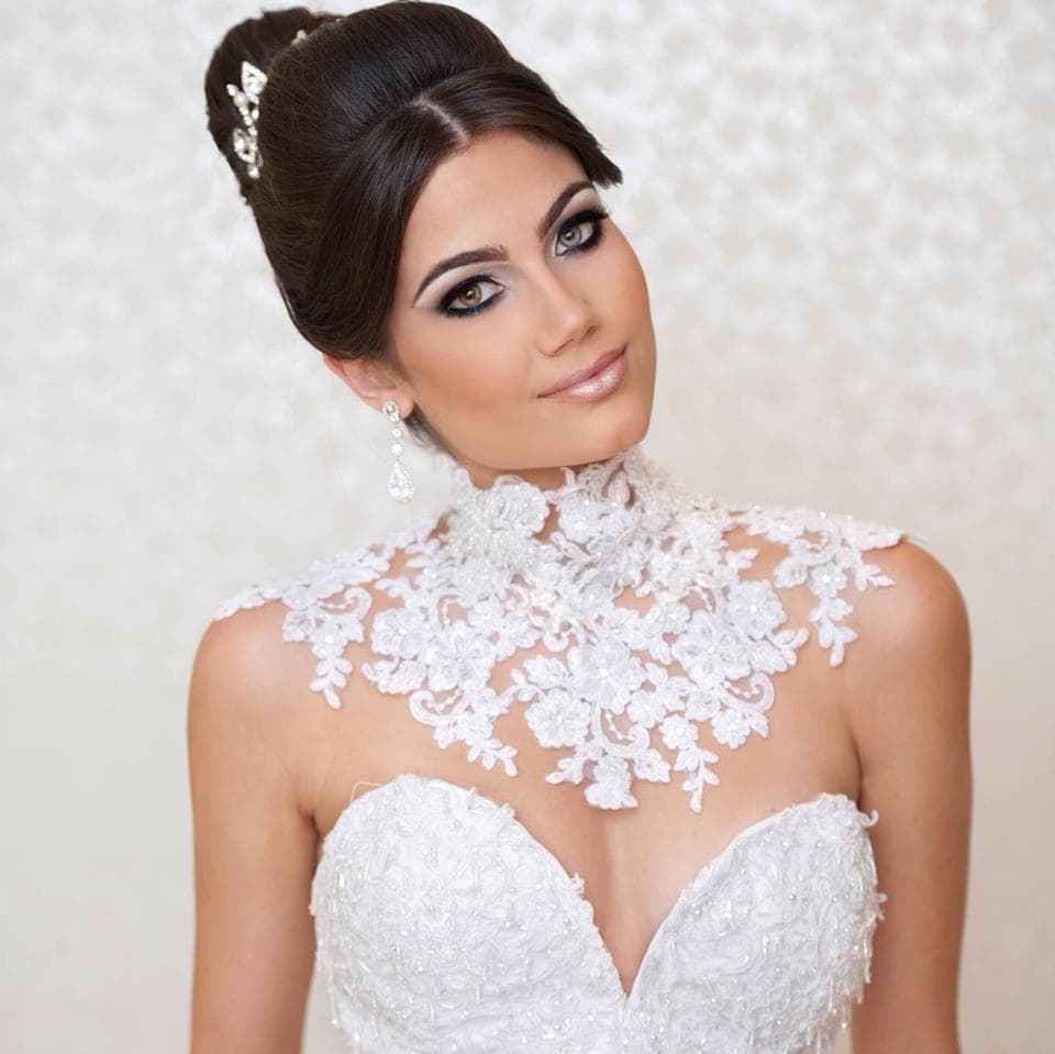 Bruna Gomides contestant Miss Brazil 2015