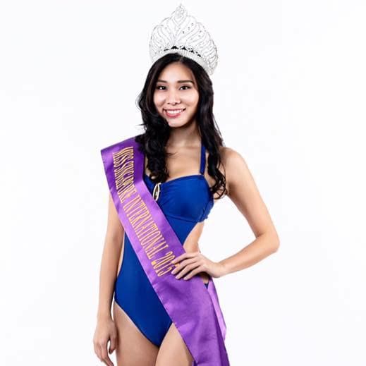 Roxanne Zhang Contestant from Singapore in Swimsuit for Miss International 2015