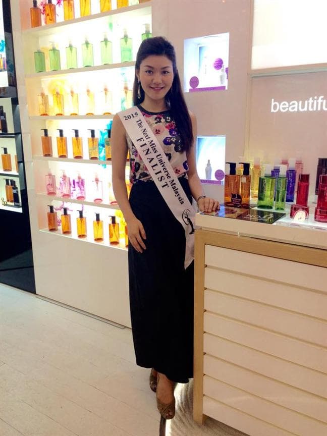 Amanda Khong Pui Mun Miss Universe Malaysia 2015 Contestant