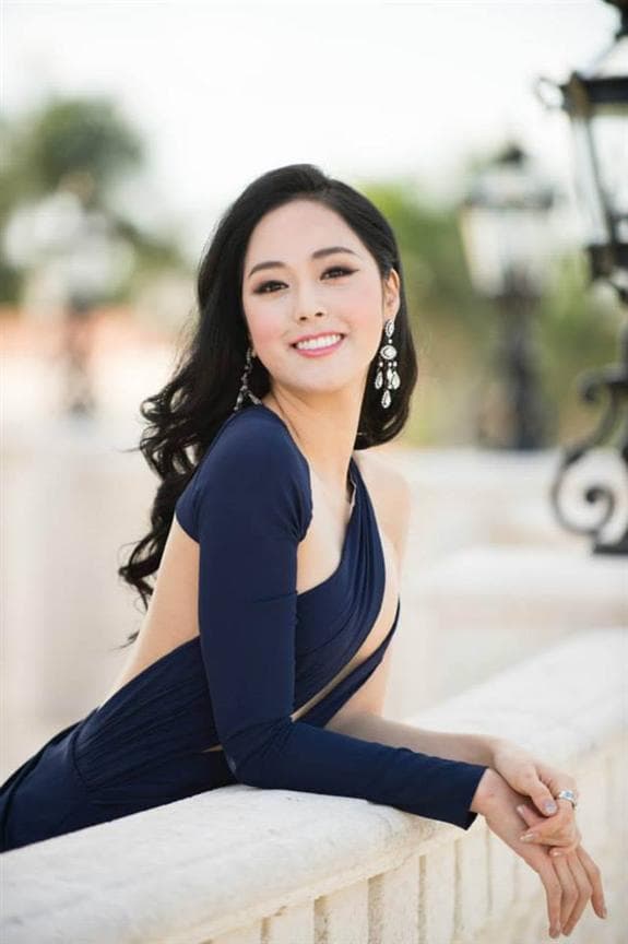 Yoo Ye-Bin Miss Universe South Korea 2014