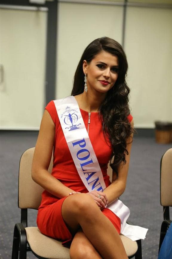 Katarzyna Krzeszowska - Poland