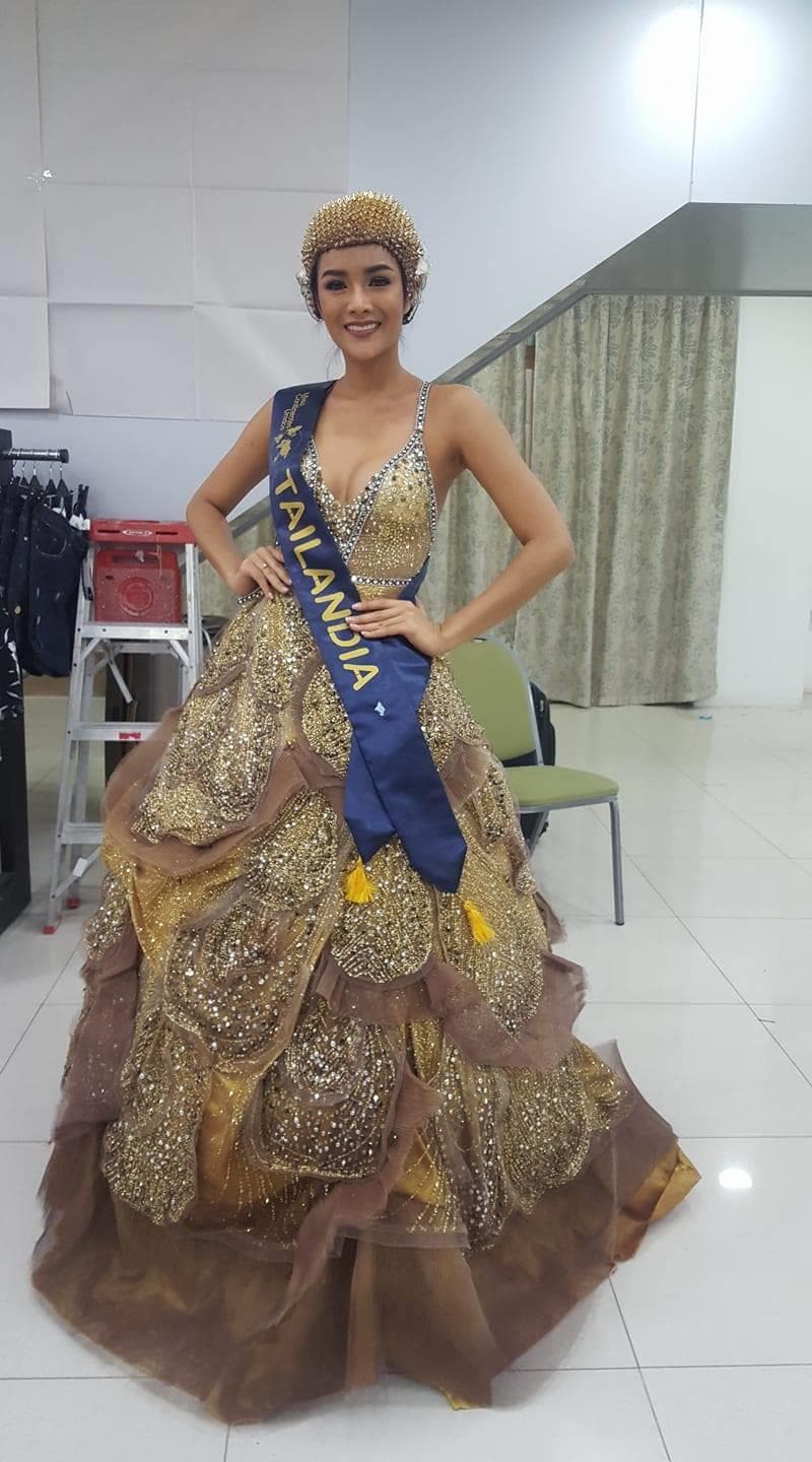 Aoom Thaweepon Phingchamrat Miss United Continents Thailand 2017 - Finalist for Miss United Continents 2017 in national costume (Photo Credit: Miss United Continents Official)