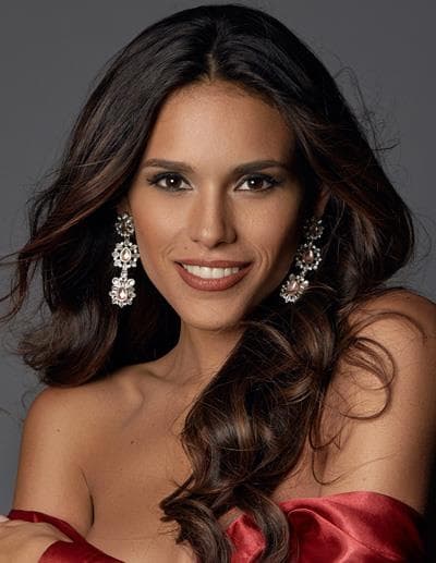 Catalina Caceres Contestant from Chile Glam Shot for Miss Universe 2016 (Photo Credits: Miss Universe Facebook Official)