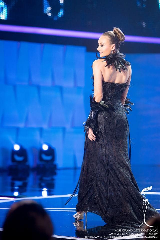 Eline Lamboley from France - Finalist Miss Grand International 2015 in Long Gown (Photo Credit: MGI Official)