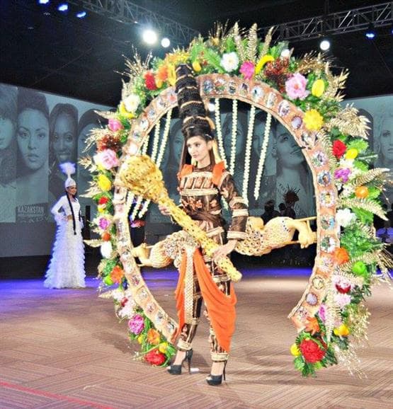 Alankrita Sahai (India) National Costume