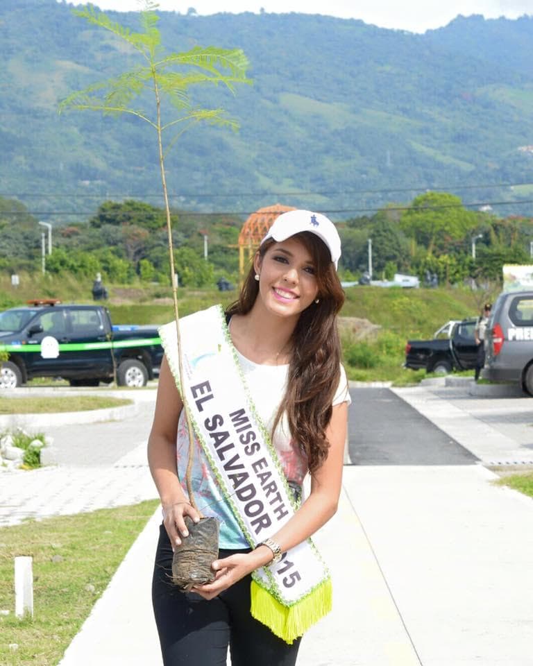 Pamela Valdivieso contestant from El Salvador for Miss Earth 2015