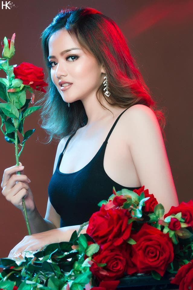 Than Thar Nyi Miss Kayin State - Finalist Miss Golden Land Myanmar 2018 (Photo Courtey: MGLM Official)