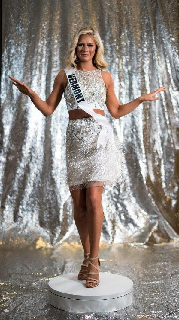 Madison Trimbey Cota Miss Vermont USA 2017 Official Photoshoot (Photo Credit: Miss USA Facebook Official)