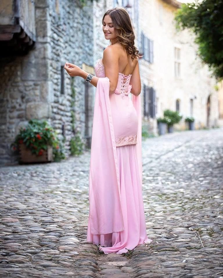 Pauline laniro Miss Rhône-Alpes 2018, Finalist Miss France 2019 (Photo Credits: Miss France/ Contestant Official FaceBook)