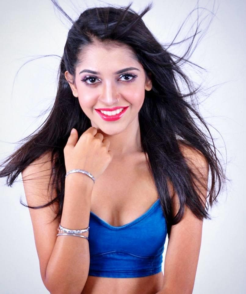 Jaspreet Kaur Dhillon Finalist Miss Universe Malaysia 2017 (Photo Credit: Facebook Official)