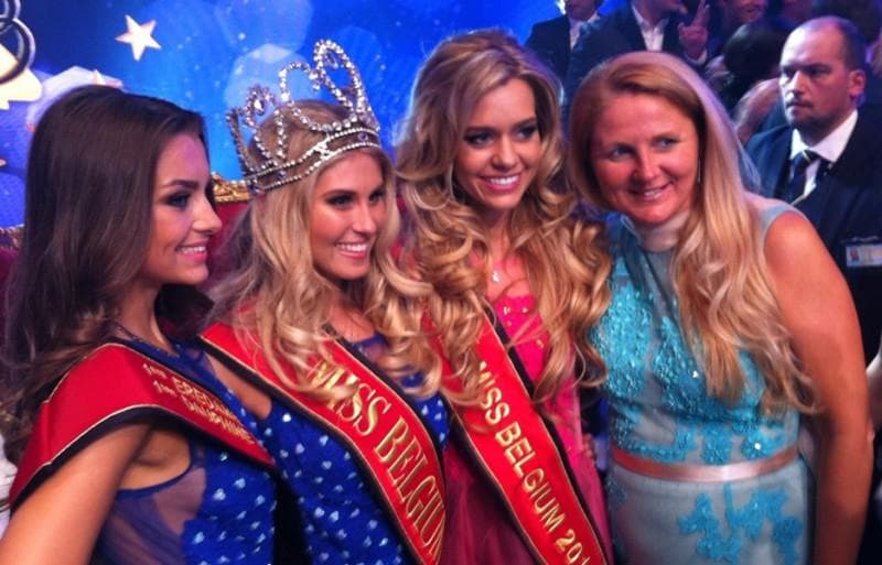 Lenty Frans Miss Belgium 2016 with other finalists (Photo Credit: Miss Belgium Official)