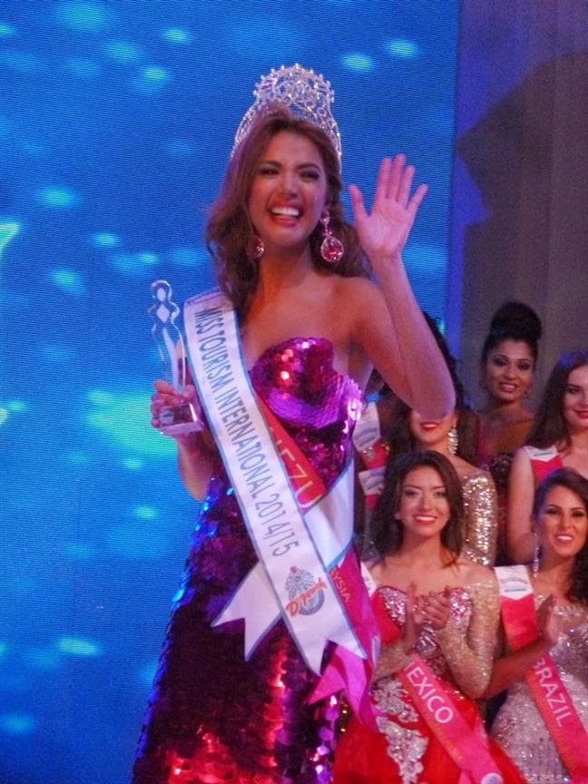 Faddya Isabel Halabi Troisi crowned Miss Tourism International 2014