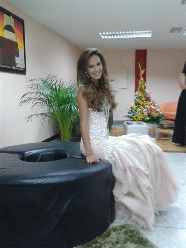 Débora Menicucci (Venezuela) Miss World 2014 (Courtesy: Official Facebook page)