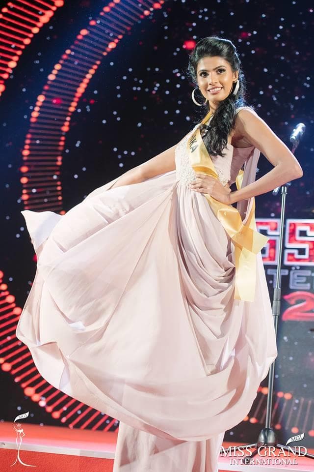 Visna Fernando Miss Grand Sri Lanka 2017 at Welcome Ceremony of Miss Grand International 2017 (Photo Courtesy: Miss Grand International/ FaceBook)