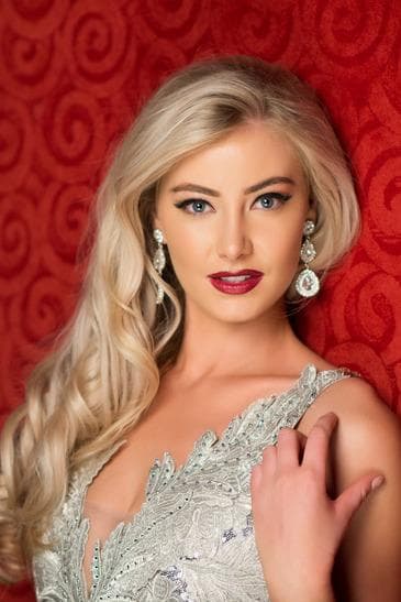 Samantha McClung Contestant from New Zealand for Miss Universe 2015