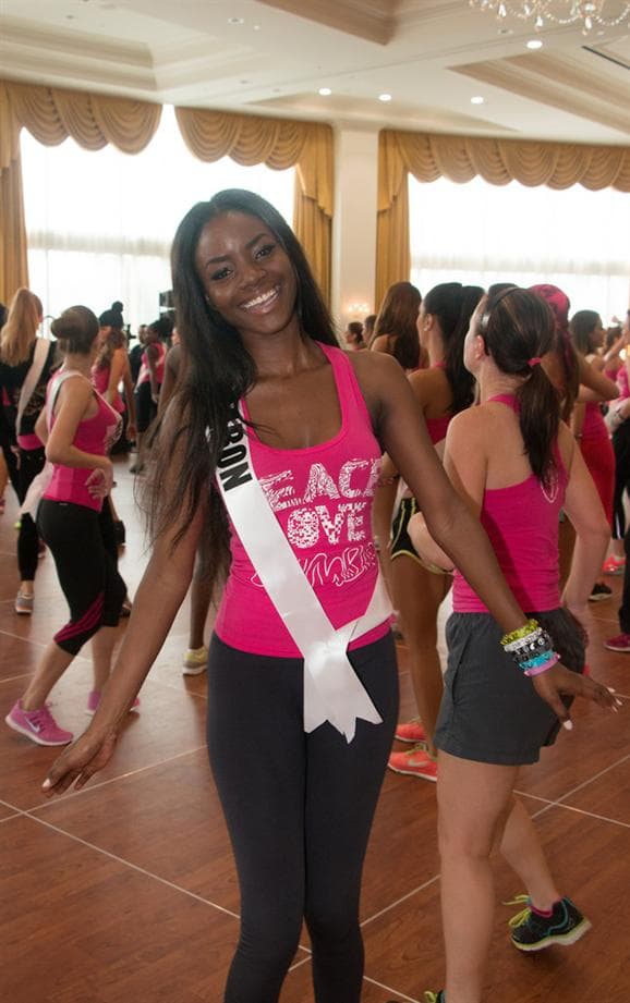 Maggaly Ornellia Emmanuelle Nguema Miss Universe Gabon 2014 at Zumba Fitness Class