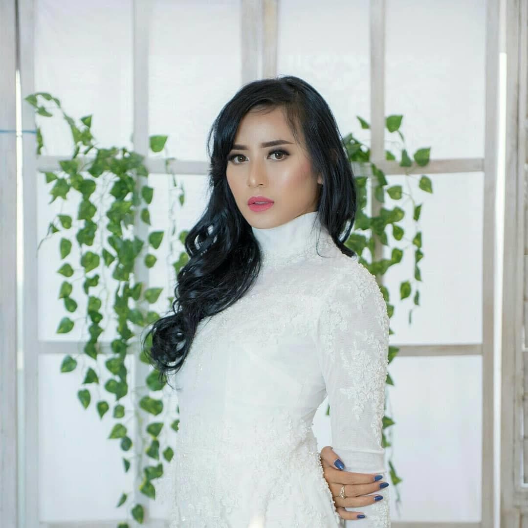 Maya Dian Miss Grand Nusa Tenggara Barat 2018 - Finalist Miss Grand Indonesia 2018 (Photo Courtesy: MGI Official)