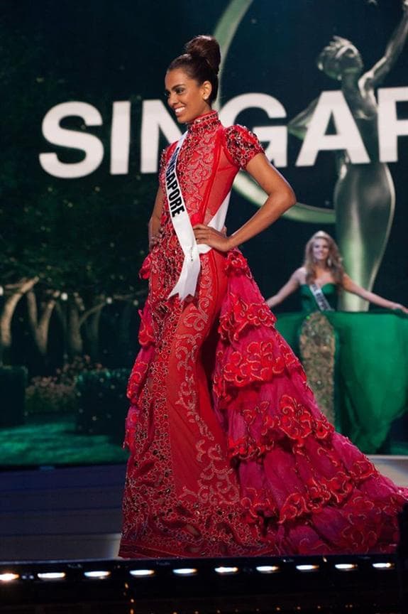 Rathi Menon Miss Universe Singapore 2014 Evening Gown