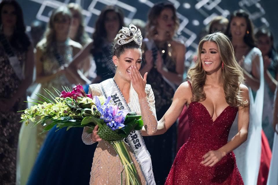 Demi-Leigh Nel-Peters from South Africa winner Miss Universe 2017