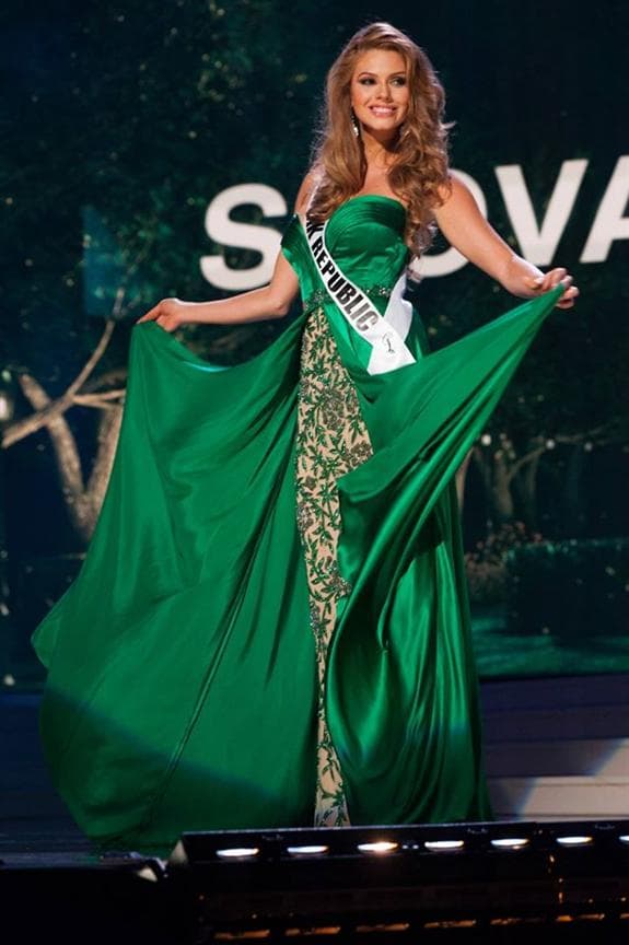 Silvia Prochadzkova Miss Universe Slovakia 2014 Evening Gown