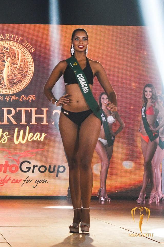 Alexandra Atalita Miss Earth Curaçao 2018, Finalist Miss Earth 2018 at Resort Wear Competition (Photo Courtesy: Miss Earth Facebook Official)