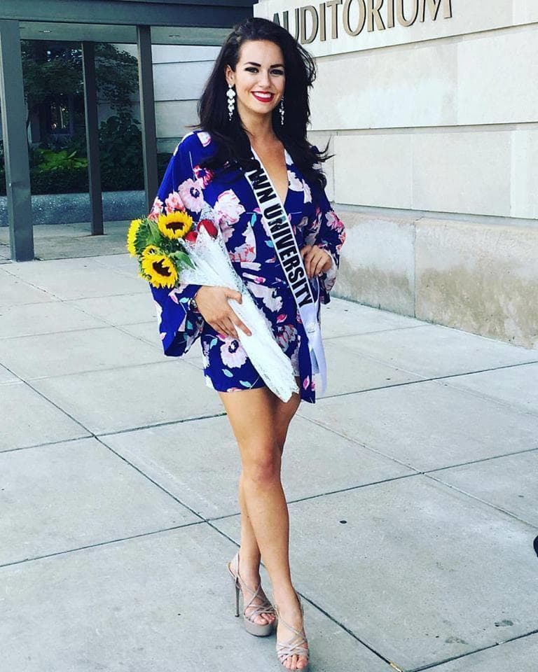 Alexandra Curtis - Miss World America 2017 Finalist (Photo Courtesy: Official Facebook)