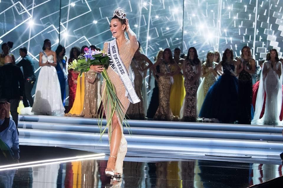 Demi-Leigh Nel-Peters from South Africa winner Miss Universe 2017