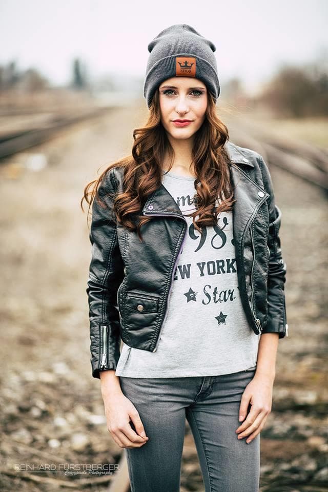 Jennifer Scheutz (Miss Vorarlberg 2017) Photoshoot (Courtesy FaceBook/missaustriacorporation)
