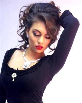 Yvonne Amores ( Australia) Miss Supranational 2014