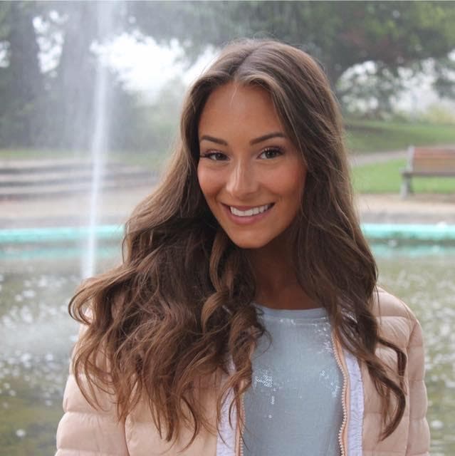 Camille Vanhiesbecq Contestant Miss Belgium 2016 (Photo Credits: Facebook Official)