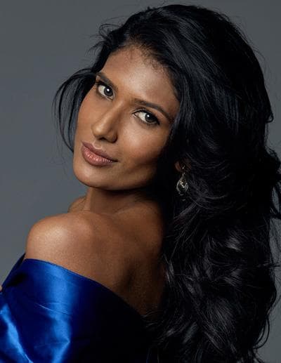 Jayathi De Silva Contestant from Sri Lanka Glam Shot for Miss Universe 2016 (Photo Credits: Miss Universe Facebook Official)