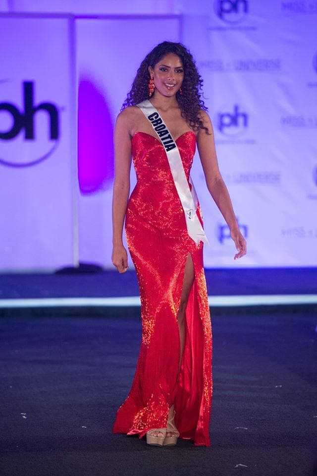 Miss Universe 2017 Preliminary Competition Evening Gown Round