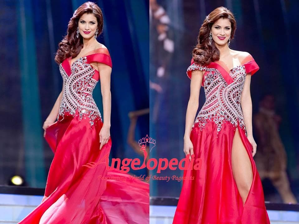 Stephanie De Zorzi from Venezuela - Evening Gown Round Top 16 finalists Miss Earth 2016