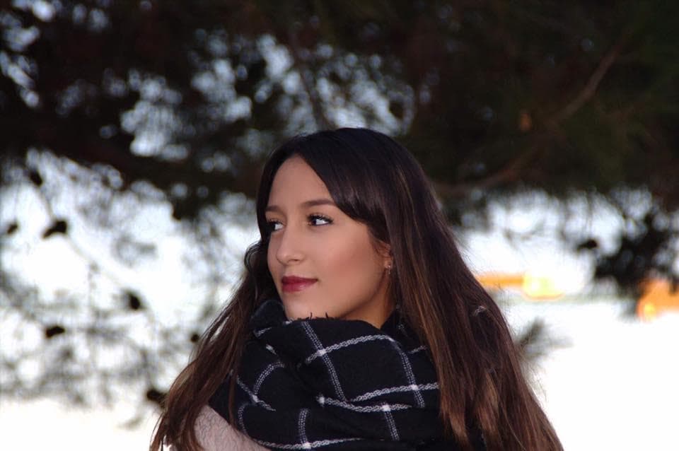 Carolina Rordriguez Paz Contestant Showstars Spain 2017 Photoshoot (Photo Credit: Facebook Official)