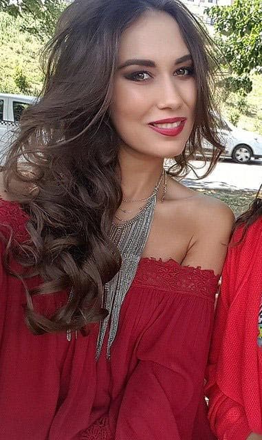 Andreea Chiru contestant Miss International 2015