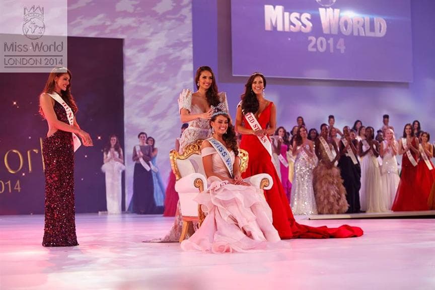 Miss World 2014 Winner Rolene Strauss Crowning Moment (Courtesy: Miss World)