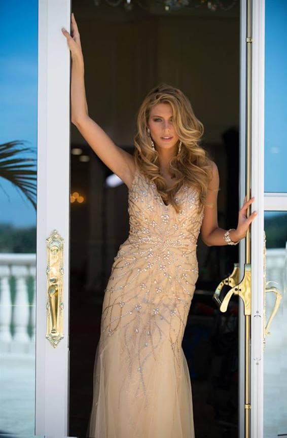Camille Cerf Miss Universe France 2014