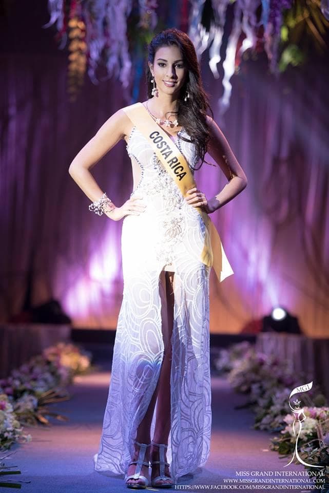 Mariela Aparicio from Costa Rica - Finalist Miss Grand International 2015 in Long Gown (Photo Credit: MGI Official)