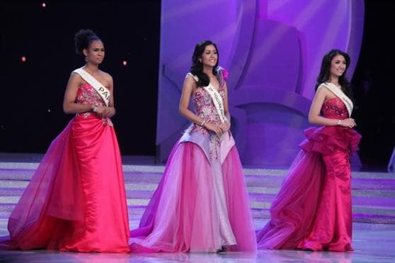 Maria Harfanti, Yona Luvitalice Miagan and Savina Wibowo declared Top 3 at Miss Indonesia 2015