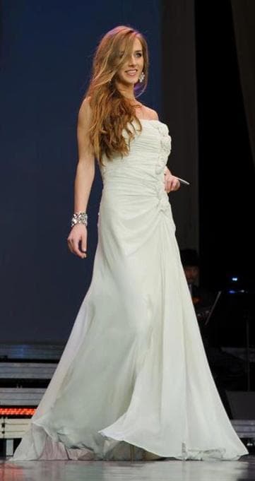 Zaneta Pludowska (Poland) Miss International 2014 Finalist
