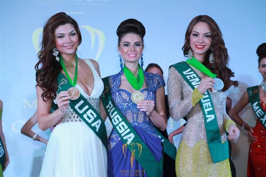 Anastasia Trusova Winner of Evening Gown Competition Group 3 (Photo Credits: Miss Earth Official)