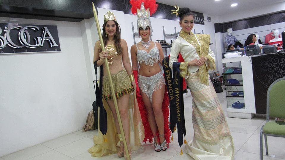 W May Shin Sein Miss United Continents Myanmar 2017 - Finalist for Miss United Continents 2017 in national costume (Photo Credit: Miss United Continents Official)