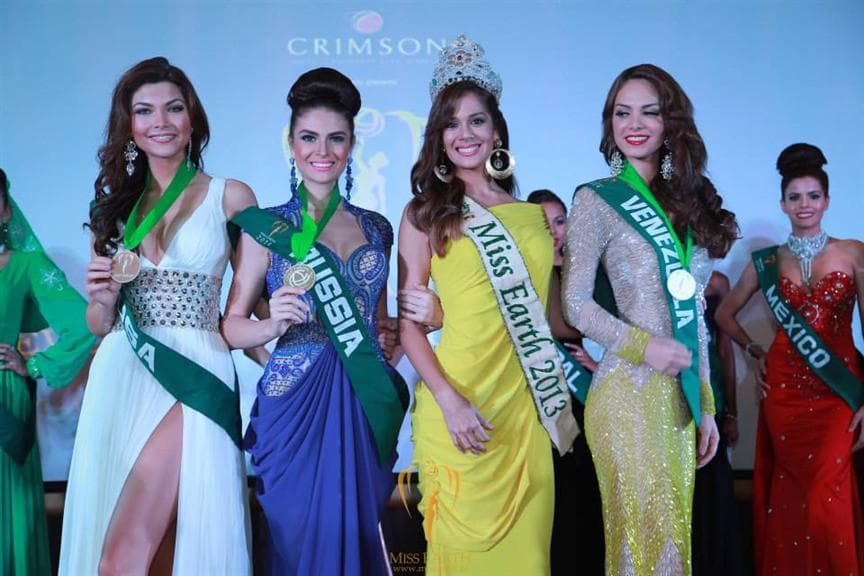 Anastasia Trusova Winner of Evening Gown Competition Group 3 (Photo Credits: Miss Earth Official)