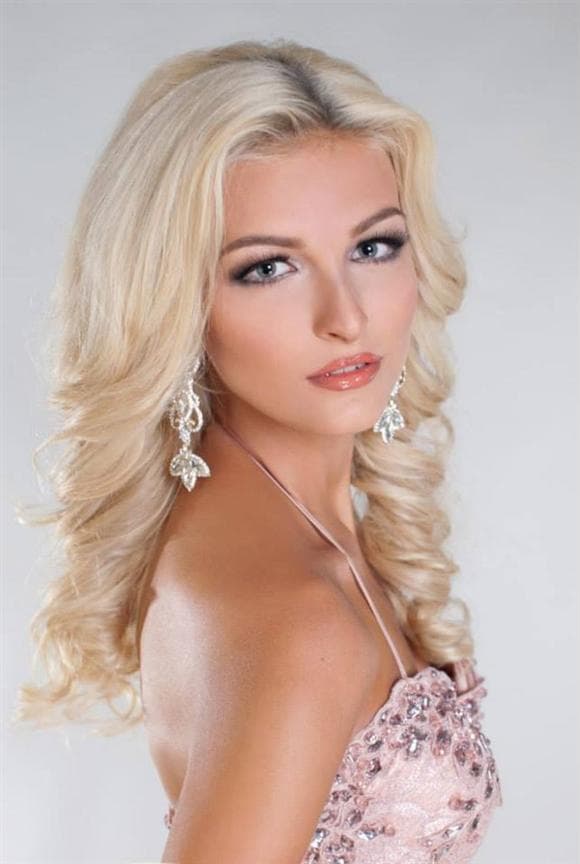 Valeriia Poloz Miss Earth Ukraine 2014