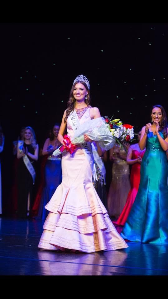 Hannah Elizabeth Williams Miss World Wales 2017 - Finalist Miss World 2017 (Photo Courtesy: Miss World/ Facebook Official)