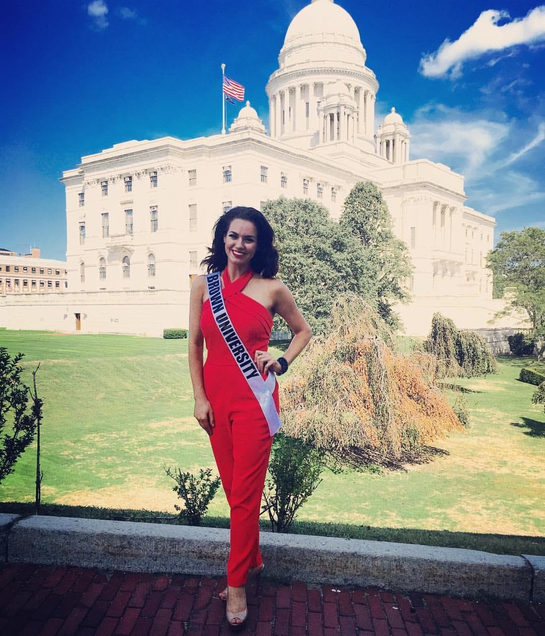 Alexandra Curtis - Miss World America 2017 Finalist (Photo Courtesy: Official Facebook)