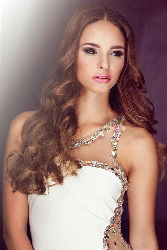 Julia Furdea Miss Universe Austria 2014