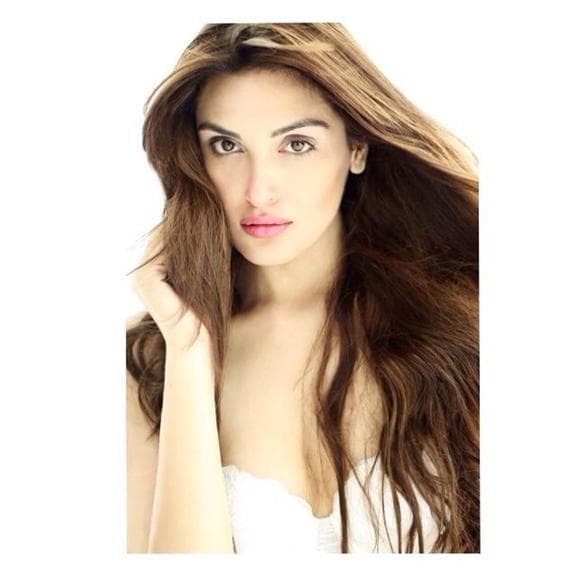 Deeksha Kaushal Miss India 2015 Finalist
